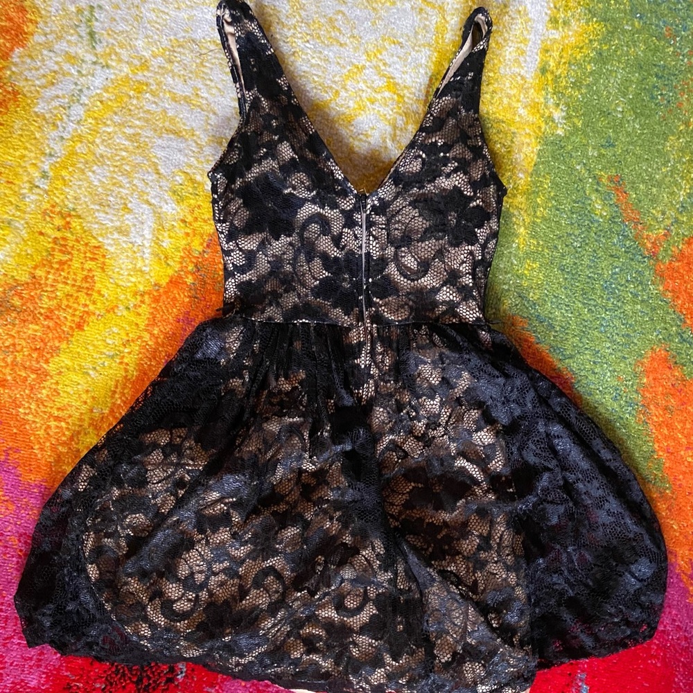NWT Windsor Dress